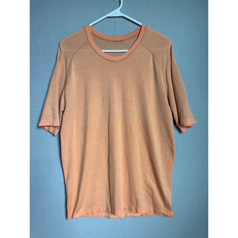Lululemon Metal Vent Tech Shirt Mens L Orange Short Sleeve Training Top Workout